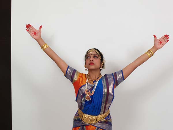 Sruthi 021